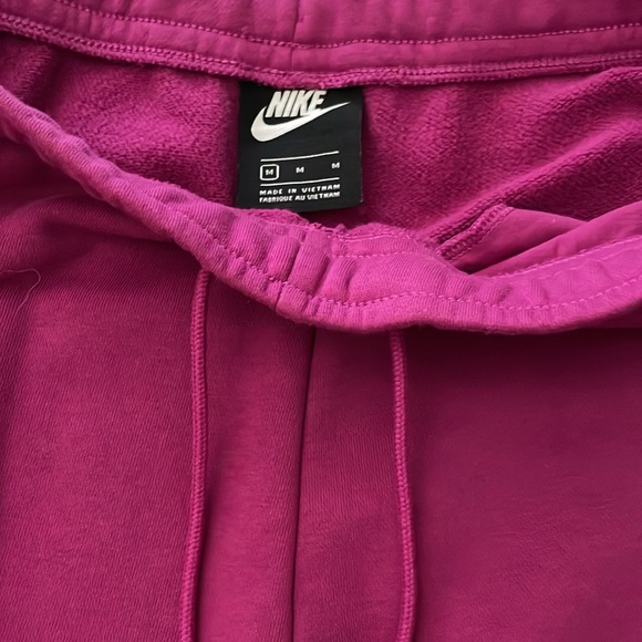 Women’s Magenta Nike joggers - Picture 2 of 4